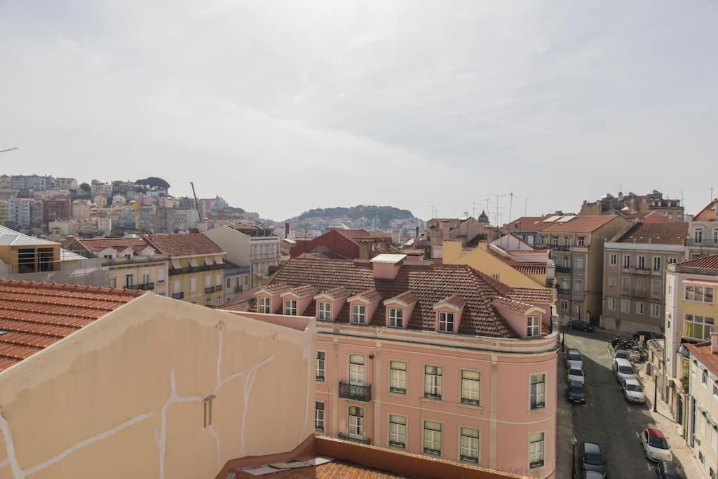 - Castle View Balcony Apartment